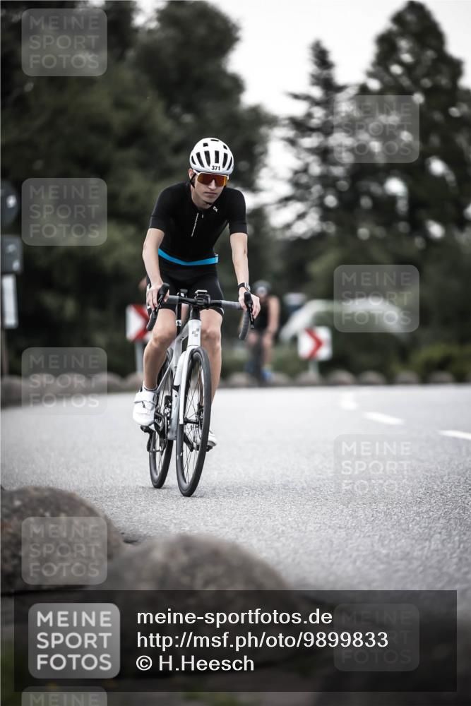 21.06.2026 - 29. Vierlanden-Triathlon H.Heesch http://msf.ph/oto/9899833 21.06.2026 10:08:08 Radfahren 38, 80, 371, 373 meine-sportfotos.de