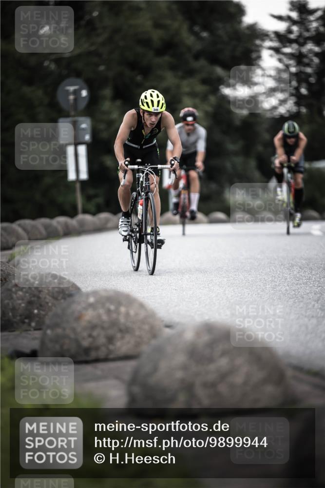 21.06.2026 - 29. Vierlanden-Triathlon H.Heesch http://msf.ph/oto/9899944 21.06.2026 10:08:20 Radfahren 34, 131, 345 meine-sportfotos.de
