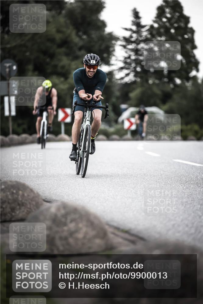 21.06.2026 - 29. Vierlanden-Triathlon H.Heesch http://msf.ph/oto/9900013 21.06.2026 10:08:30 Radfahren 67, 173, 358 meine-sportfotos.de