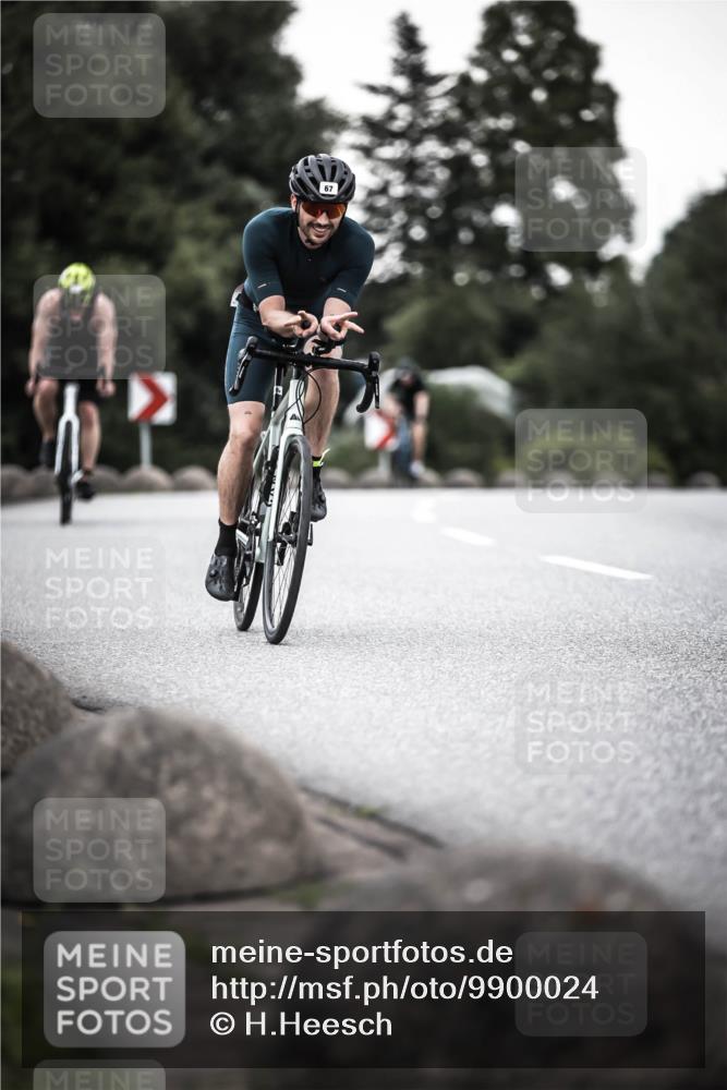 21.06.2026 - 29. Vierlanden-Triathlon H.Heesch http://msf.ph/oto/9900024 21.06.2026 10:08:30 Radfahren 67, 173, 358 meine-sportfotos.de