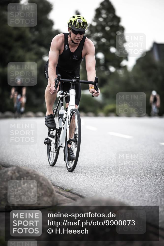 21.06.2026 - 29. Vierlanden-Triathlon H.Heesch http://msf.ph/oto/9900073 21.06.2026 10:08:33 Radfahren 67, 82, 173, 358 meine-sportfotos.de