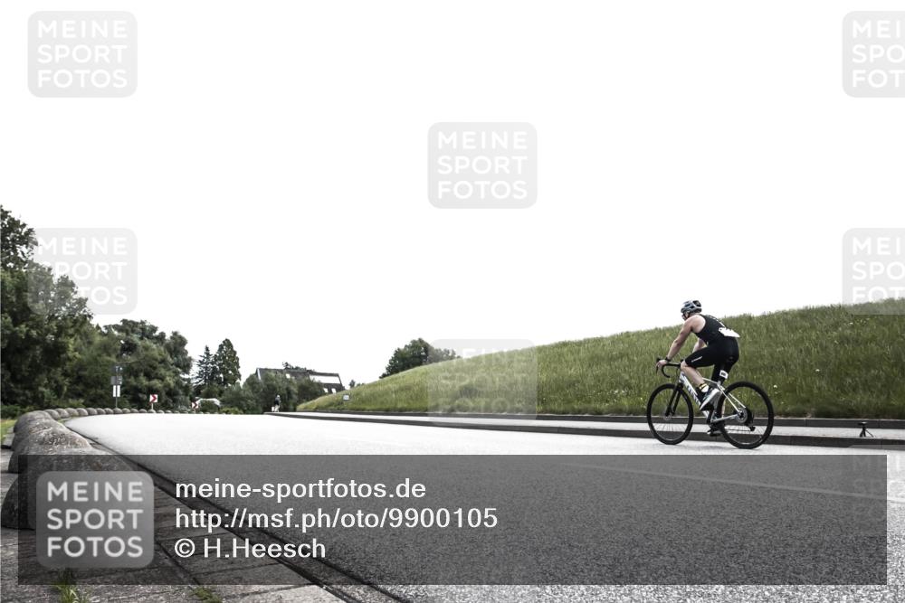 21.06.2026 - 29. Vierlanden-Triathlon H.Heesch http://msf.ph/oto/9900105 21.06.2026 12:44:19 Radfahren  meine-sportfotos.de