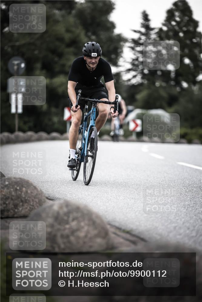21.06.2026 - 29. Vierlanden-Triathlon H.Heesch http://msf.ph/oto/9900112 21.06.2026 10:08:36 Radfahren 82, 173, 358 meine-sportfotos.de