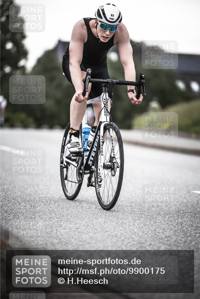 21.06.2026 - 29. Vierlanden-Triathlon H.Heesch http://msf.ph/oto/9900175 21.06.2026 10:08:41 Radfahren 82, 212, 277 meine-sportfotos.de