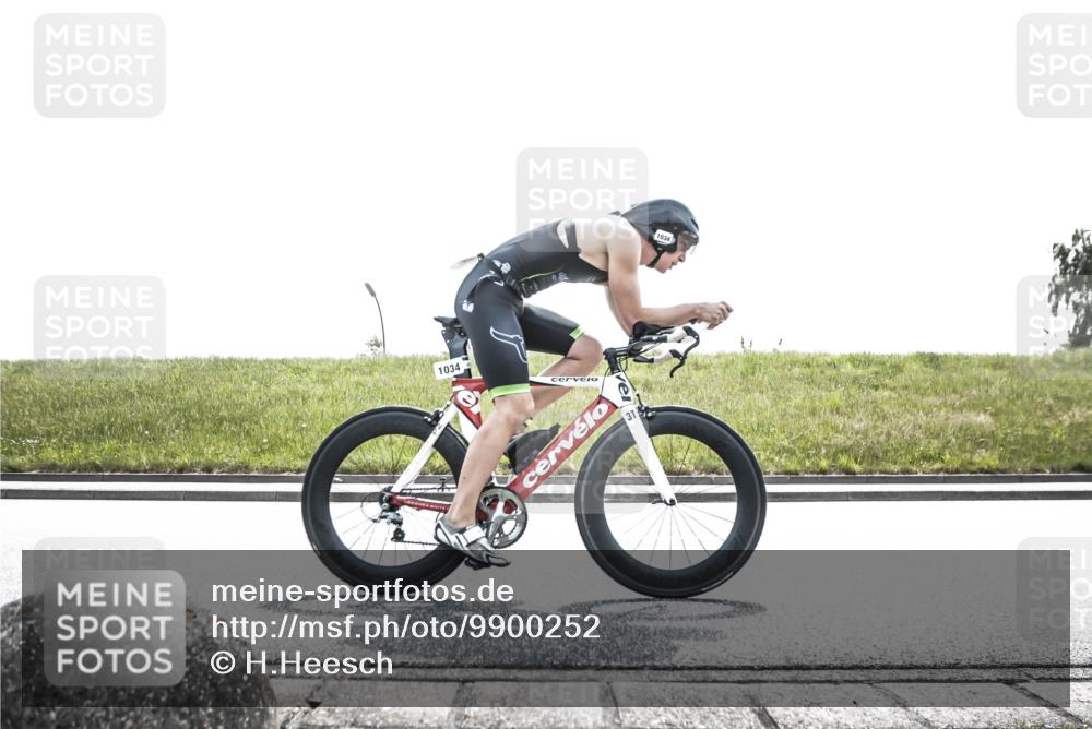 21.06.2026 - 29. Vierlanden-Triathlon H.Heesch http://msf.ph/oto/9900252 21.06.2026 13:05:43 Radfahren 1029, 1034, 1069 meine-sportfotos.de