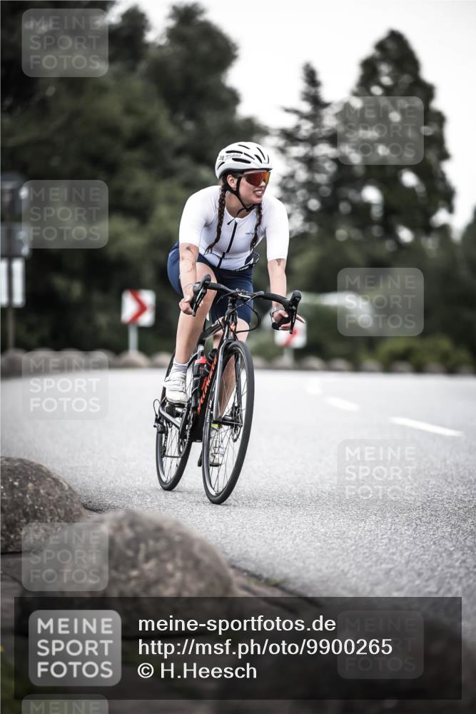 21.06.2026 - 29. Vierlanden-Triathlon H.Heesch http://msf.ph/oto/9900265 21.06.2026 10:08:51 Radfahren 30, 269, 277 meine-sportfotos.de