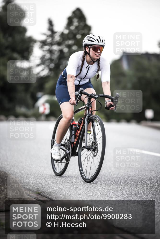 21.06.2026 - 29. Vierlanden-Triathlon H.Heesch http://msf.ph/oto/9900283 21.06.2026 10:08:51 Radfahren 30, 269, 277 meine-sportfotos.de