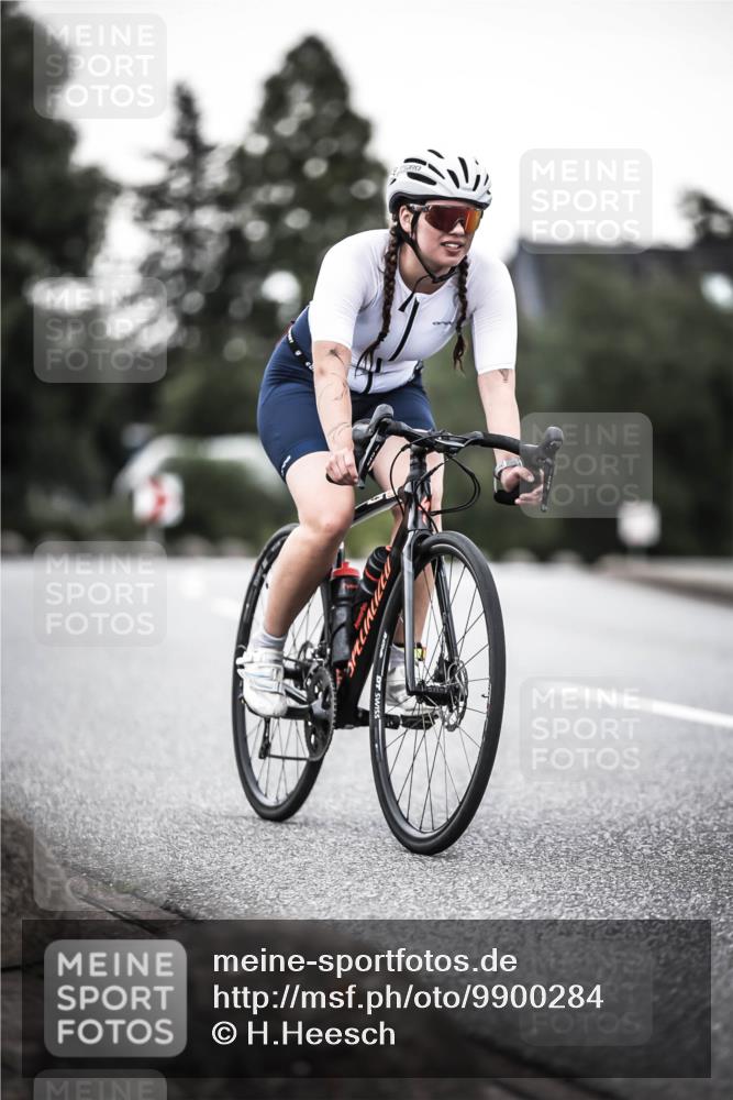 21.06.2026 - 29. Vierlanden-Triathlon H.Heesch http://msf.ph/oto/9900284 21.06.2026 10:08:51 Radfahren 30, 269, 277 meine-sportfotos.de