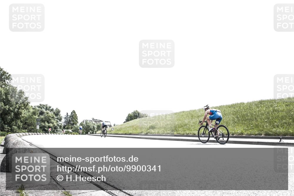 21.06.2026 - 29. Vierlanden-Triathlon H.Heesch http://msf.ph/oto/9900341 21.06.2026 12:59:47 Radfahren 1008 meine-sportfotos.de