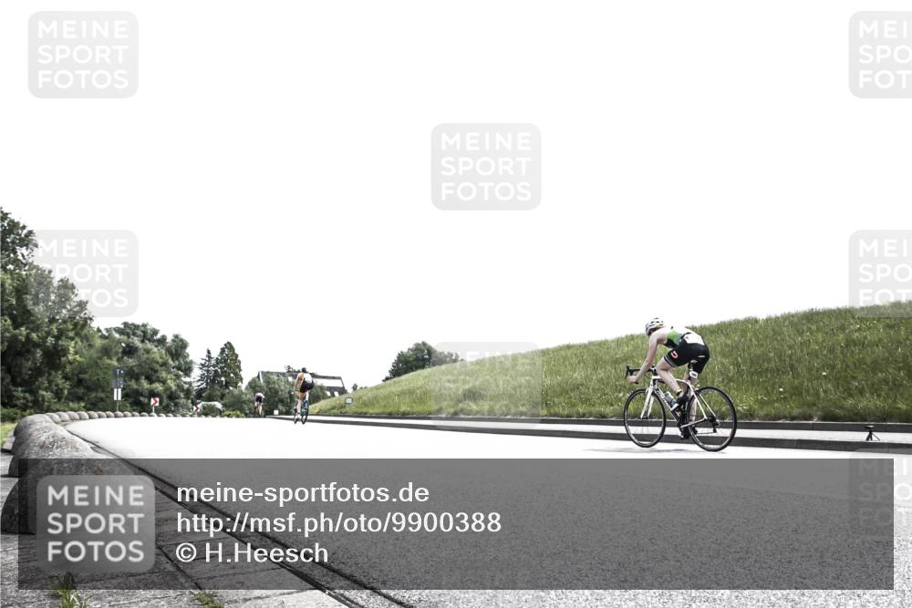 21.06.2026 - 29. Vierlanden-Triathlon H.Heesch http://msf.ph/oto/9900388 21.06.2026 13:01:42 Radfahren 1007, 1020 meine-sportfotos.de