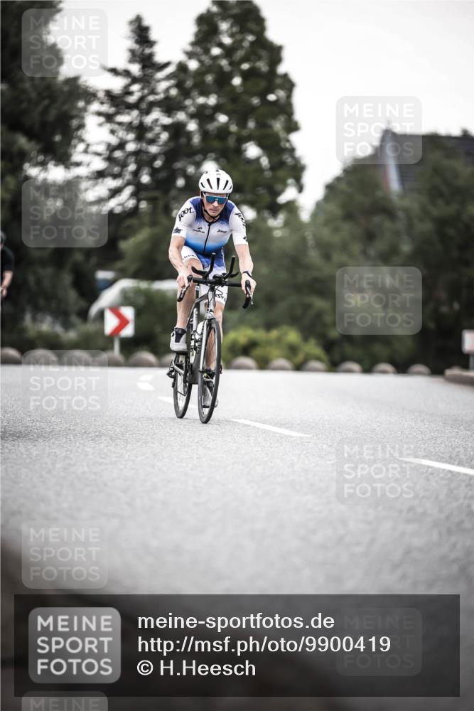 21.06.2026 - 29. Vierlanden-Triathlon H.Heesch http://msf.ph/oto/9900419 21.06.2026 10:09:21 Radfahren 25, 153, 187, 191, 303 meine-sportfotos.de