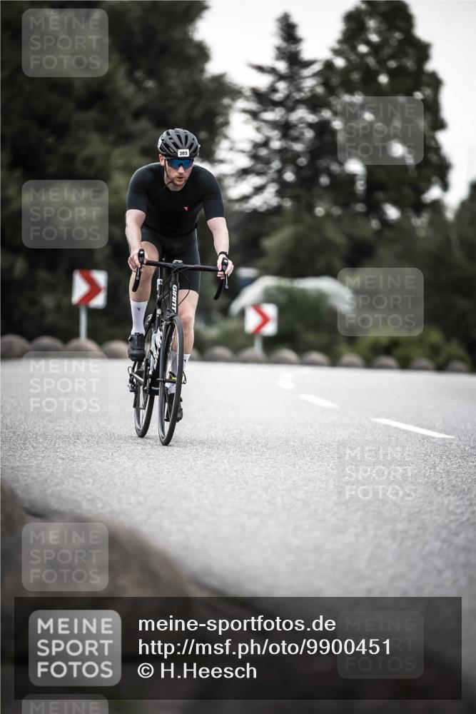 21.06.2026 - 29. Vierlanden-Triathlon H.Heesch http://msf.ph/oto/9900451 21.06.2026 10:09:24 Radfahren 25, 153, 191, 303 meine-sportfotos.de
