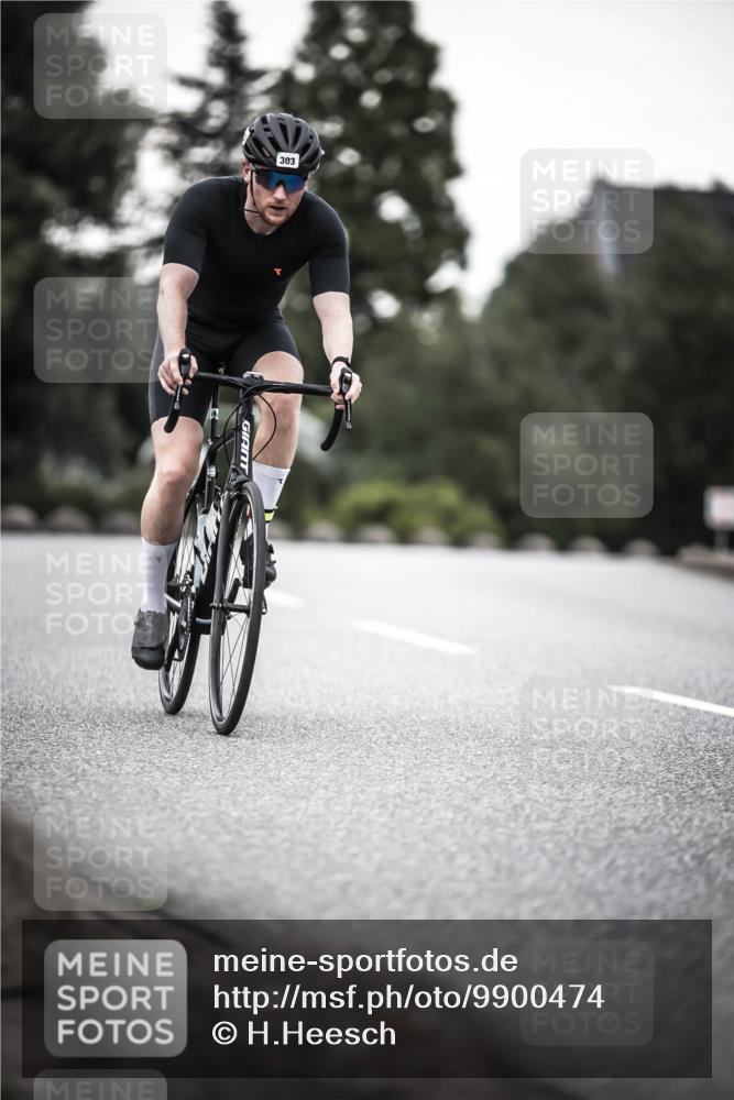 21.06.2026 - 29. Vierlanden-Triathlon H.Heesch http://msf.ph/oto/9900474 21.06.2026 10:09:24 Radfahren 25, 153, 191, 303 meine-sportfotos.de