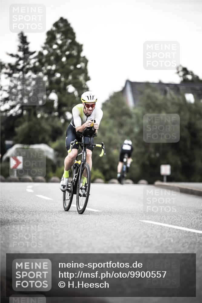 21.06.2026 - 29. Vierlanden-Triathlon H.Heesch http://msf.ph/oto/9900557 21.06.2026 10:09:36 Radfahren 18, 121, 122, 157, 225 meine-sportfotos.de