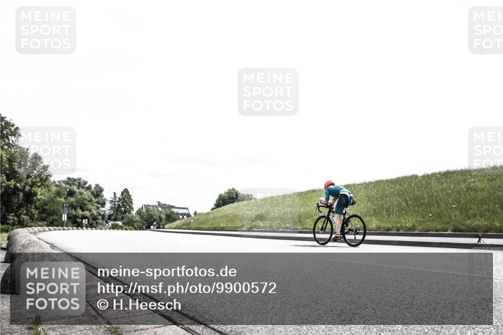 21.06.2026 - 29. Vierlanden-Triathlon H.Heesch http://msf.ph/oto/9900572 21.06.2026 13:28:34 Radfahren  meine-sportfotos.de