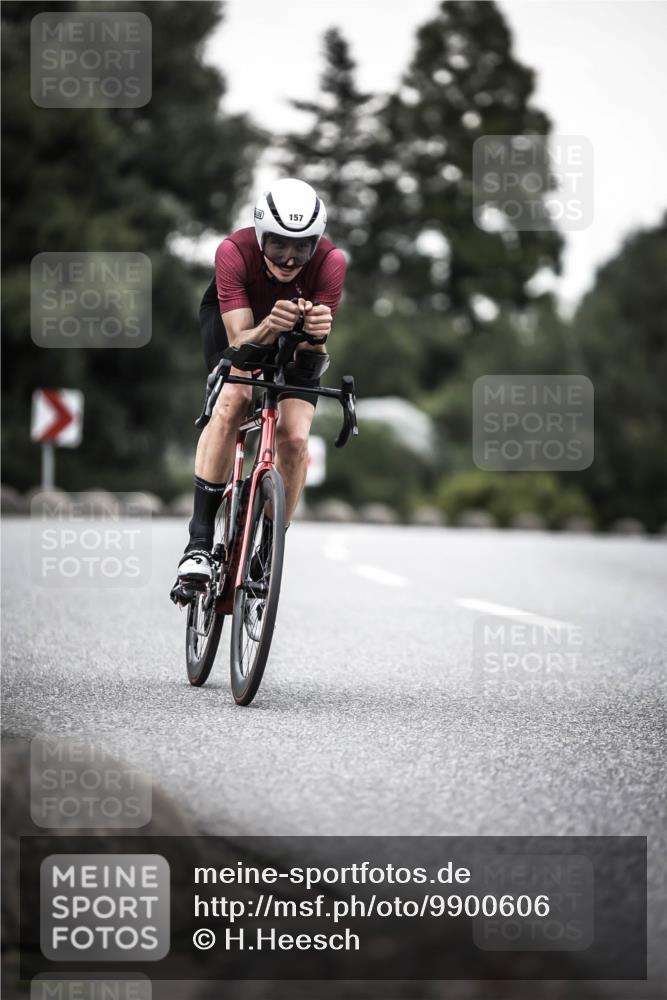 21.06.2026 - 29. Vierlanden-Triathlon H.Heesch http://msf.ph/oto/9900606 21.06.2026 10:09:40 Radfahren 18, 121, 122, 157, 225 meine-sportfotos.de