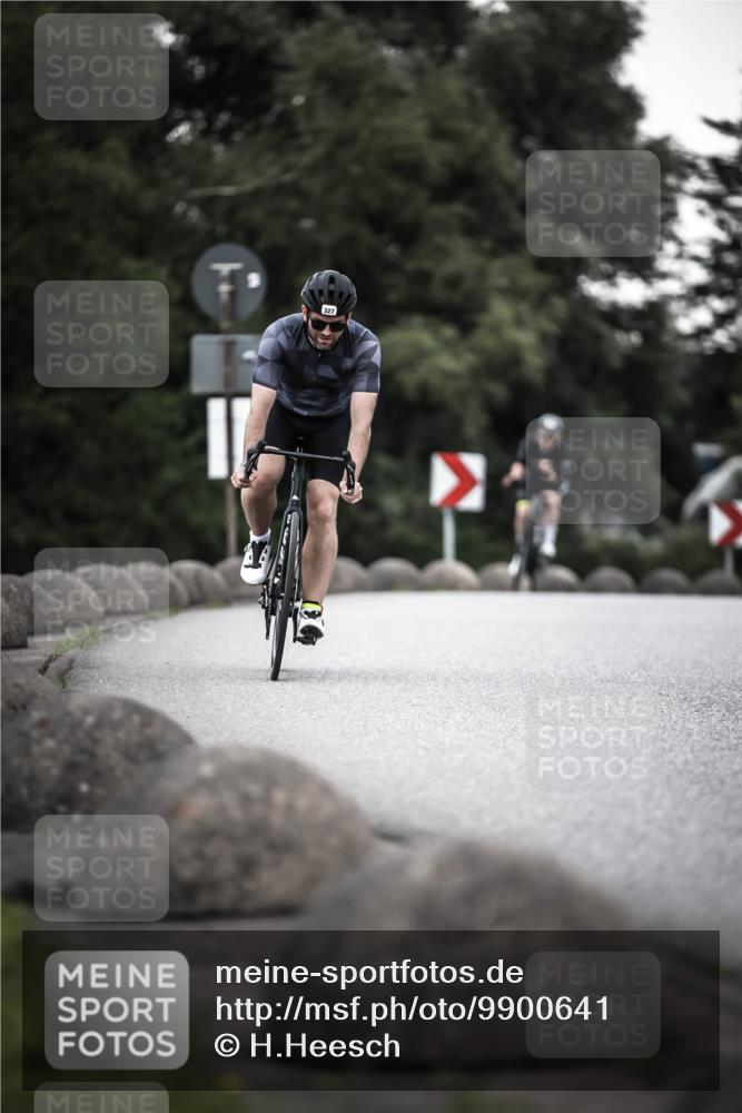 21.06.2026 - 29. Vierlanden-Triathlon H.Heesch http://msf.ph/oto/9900641 21.06.2026 10:09:49 Radfahren 40, 69, 327 meine-sportfotos.de