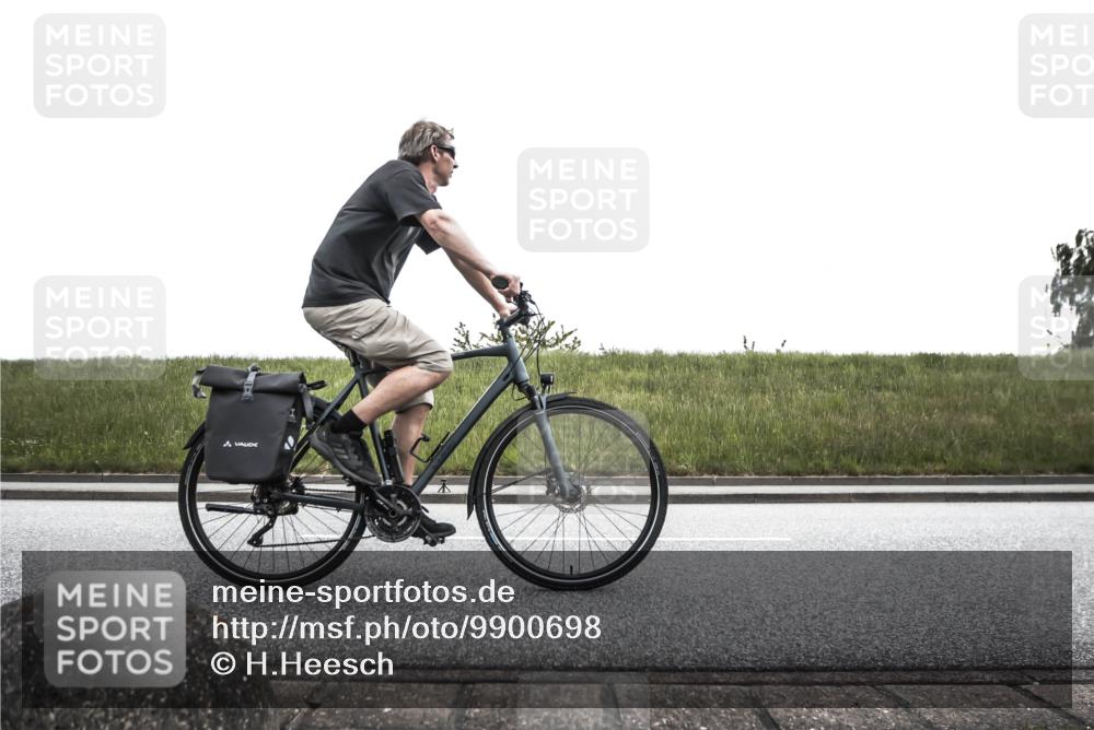 21.06.2026 - 29. Vierlanden-Triathlon H.Heesch http://msf.ph/oto/9900698 21.06.2026 14:31:56 Radfahren  meine-sportfotos.de