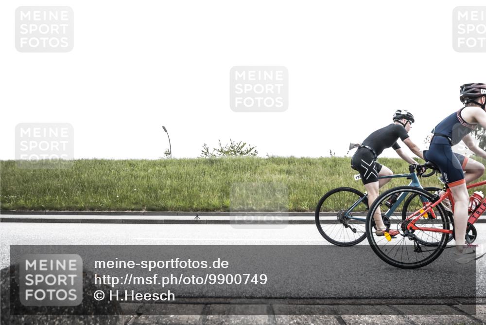 21.06.2026 - 29. Vierlanden-Triathlon H.Heesch http://msf.ph/oto/9900749 21.06.2026 14:43:03 Radfahren 1231, 1258 meine-sportfotos.de