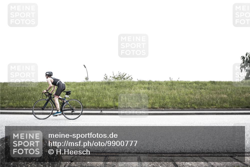 21.06.2026 - 29. Vierlanden-Triathlon H.Heesch http://msf.ph/oto/9900777 21.06.2026 14:43:22 Radfahren 1232, 1239, 1262, 1265, 1272, 1284 meine-sportfotos.de