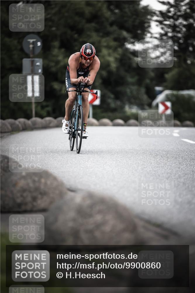 21.06.2026 - 29. Vierlanden-Triathlon H.Heesch http://msf.ph/oto/9900860 21.06.2026 10:10:11 Radfahren 171, 430 meine-sportfotos.de
