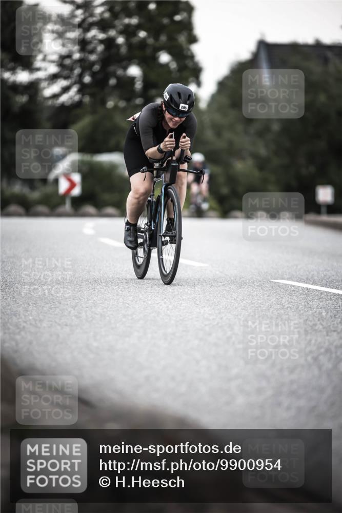 21.06.2026 - 29. Vierlanden-Triathlon H.Heesch http://msf.ph/oto/9900954 21.06.2026 10:10:22 Radfahren 171, 230, 255, 295 meine-sportfotos.de