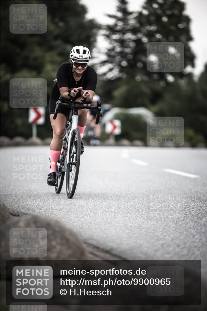 21.06.2026 - 29. Vierlanden-Triathlon H.Heesch http://msf.ph/oto/9900965 21.06.2026 10:10:24 Radfahren 230, 255, 295, 356 meine-sportfotos.de
