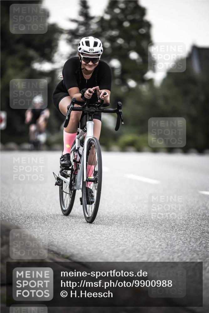 21.06.2026 - 29. Vierlanden-Triathlon H.Heesch http://msf.ph/oto/9900988 21.06.2026 10:10:24 Radfahren 230, 255, 295, 356 meine-sportfotos.de