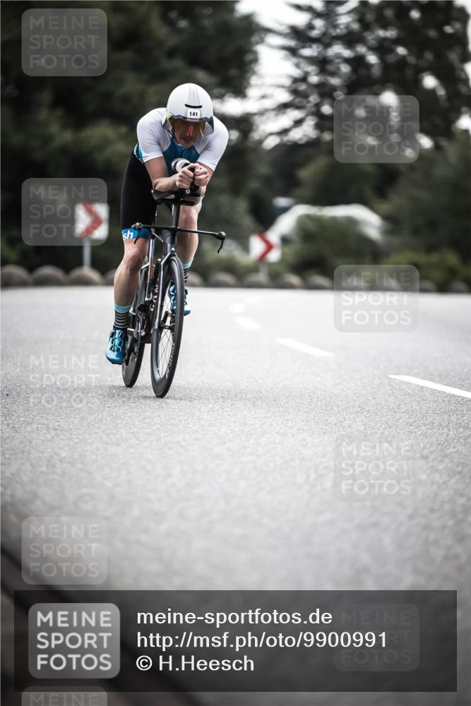 21.06.2026 - 29. Vierlanden-Triathlon H.Heesch http://msf.ph/oto/9900991 21.06.2026 09:29:30 Radfahren 141 meine-sportfotos.de