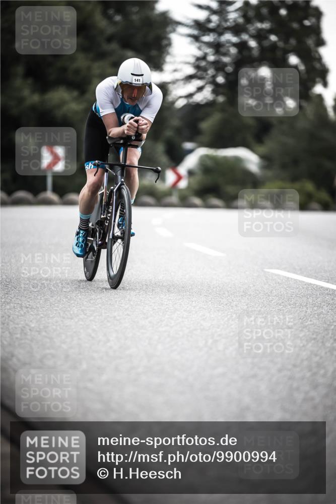 21.06.2026 - 29. Vierlanden-Triathlon H.Heesch http://msf.ph/oto/9900994 21.06.2026 09:29:30 Radfahren 141 meine-sportfotos.de