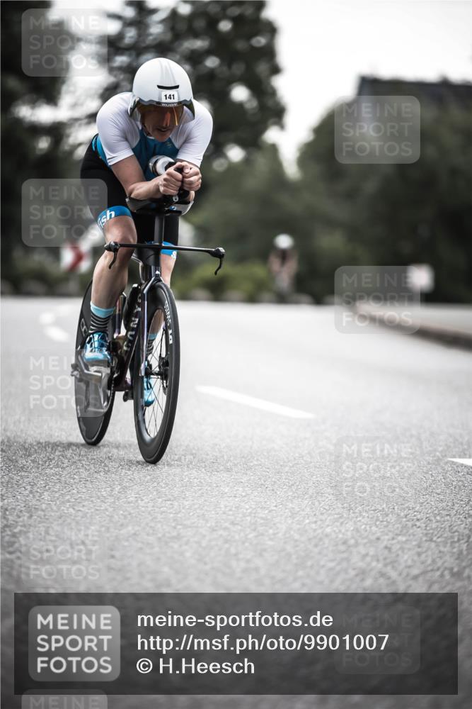 21.06.2026 - 29. Vierlanden-Triathlon H.Heesch http://msf.ph/oto/9901007 21.06.2026 09:29:30 Radfahren 141 meine-sportfotos.de