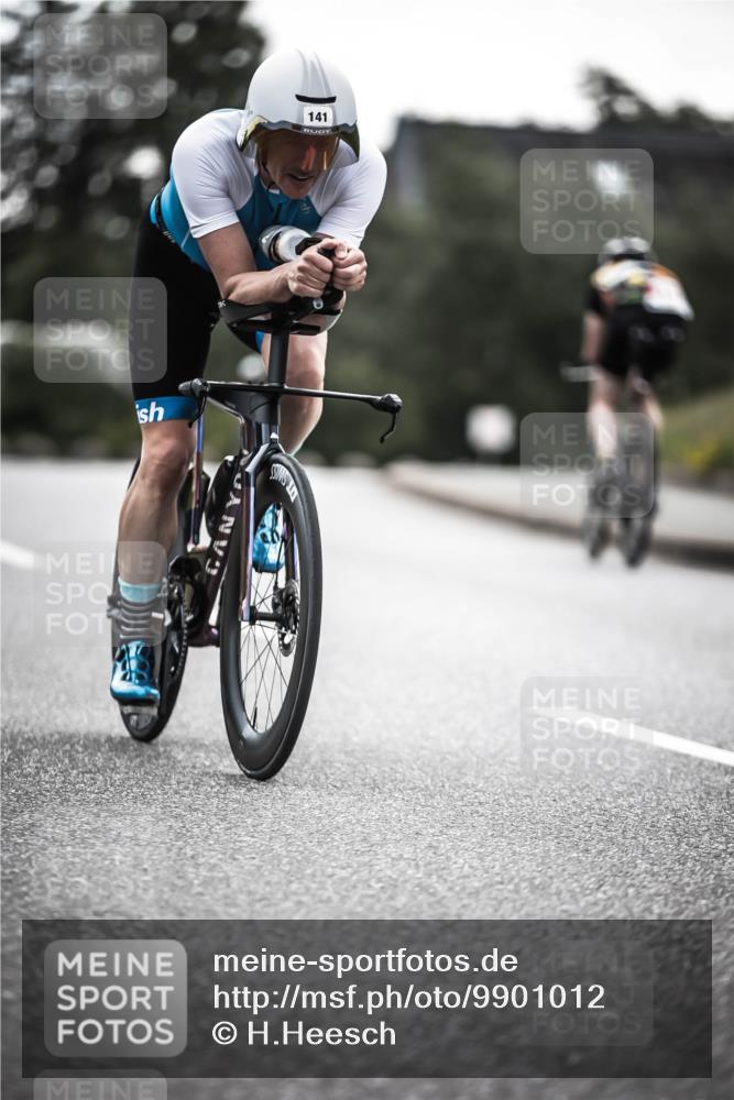 21.06.2026 - 29. Vierlanden-Triathlon H.Heesch http://msf.ph/oto/9901012 21.06.2026 09:29:30 Radfahren 141 meine-sportfotos.de