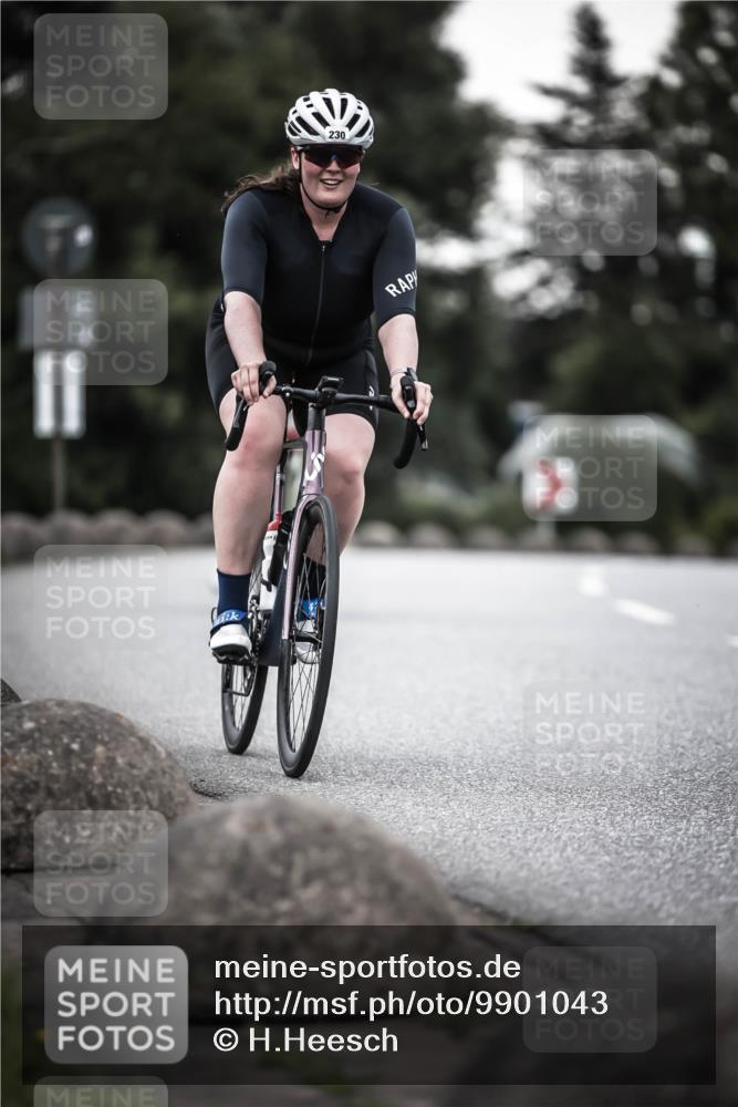 21.06.2026 - 29. Vierlanden-Triathlon H.Heesch http://msf.ph/oto/9901043 21.06.2026 10:10:28 Radfahren 3, 163, 230, 255, 356 meine-sportfotos.de
