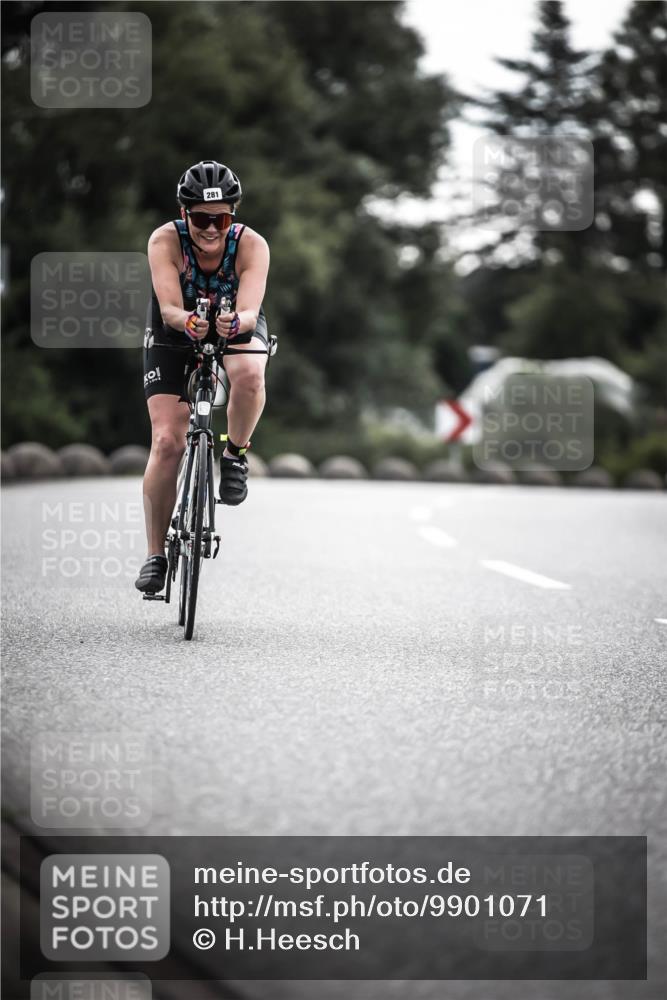 21.06.2026 - 29. Vierlanden-Triathlon H.Heesch http://msf.ph/oto/9901071 21.06.2026 09:29:48 Radfahren 88, 281 meine-sportfotos.de