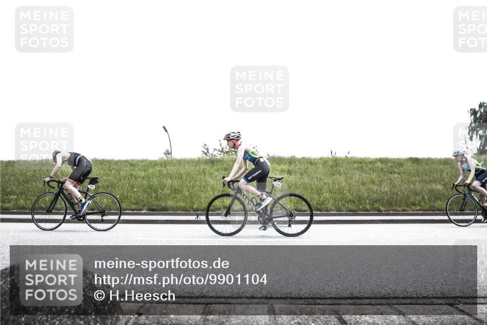 21.06.2026 - 29. Vierlanden-Triathlon H.Heesch http://msf.ph/oto/9901104 21.06.2026 14:52:41 Radfahren  meine-sportfotos.de