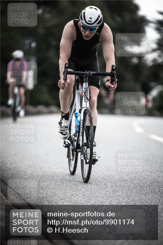 21.06.2026 - 29. Vierlanden-Triathlon H.Heesch http://msf.ph/oto/9901174 21.06.2026 09:30:02 Radfahren 38, 59, 67, 82, 100, 109, 163, 232, 276 meine-sportfotos.de