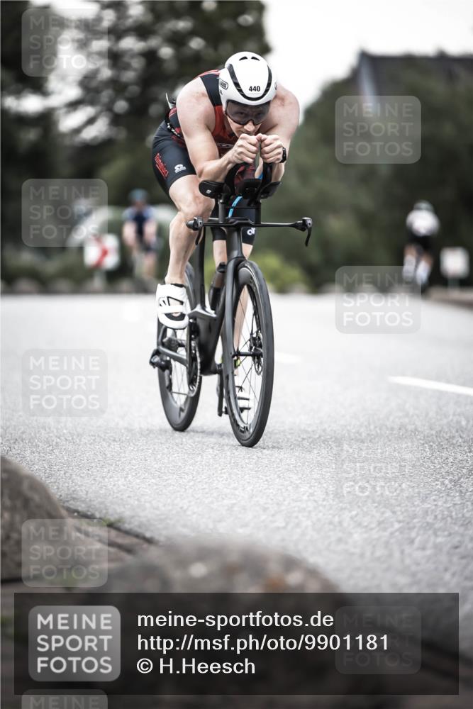 21.06.2026 - 29. Vierlanden-Triathlon H.Heesch http://msf.ph/oto/9901181 21.06.2026 10:11:12 Radfahren 261, 440 meine-sportfotos.de