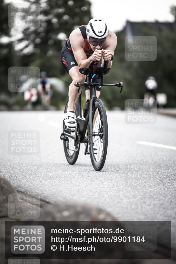 21.06.2026 - 29. Vierlanden-Triathlon H.Heesch http://msf.ph/oto/9901184 21.06.2026 10:11:12 Radfahren 261, 440 meine-sportfotos.de