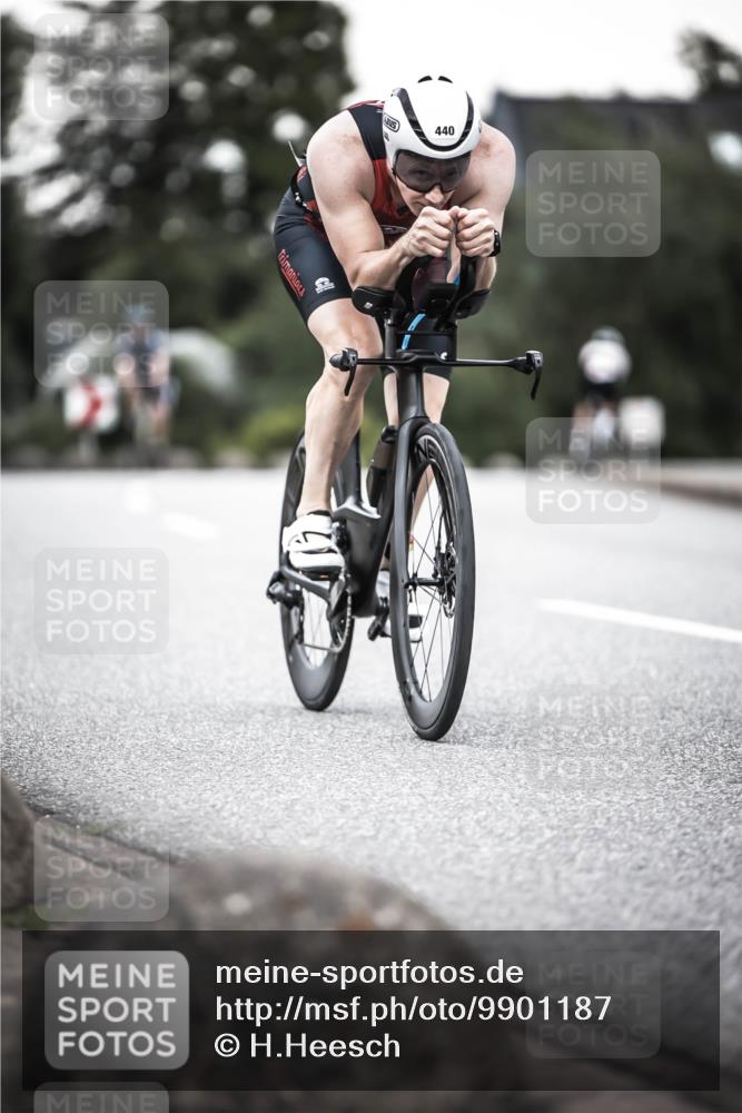 21.06.2026 - 29. Vierlanden-Triathlon H.Heesch http://msf.ph/oto/9901187 21.06.2026 10:11:12 Radfahren 261, 440 meine-sportfotos.de