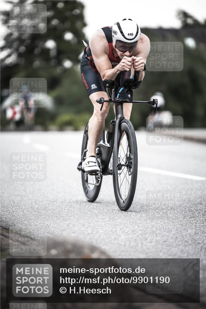 21.06.2026 - 29. Vierlanden-Triathlon H.Heesch http://msf.ph/oto/9901190 21.06.2026 10:11:12 Radfahren 261, 440 meine-sportfotos.de