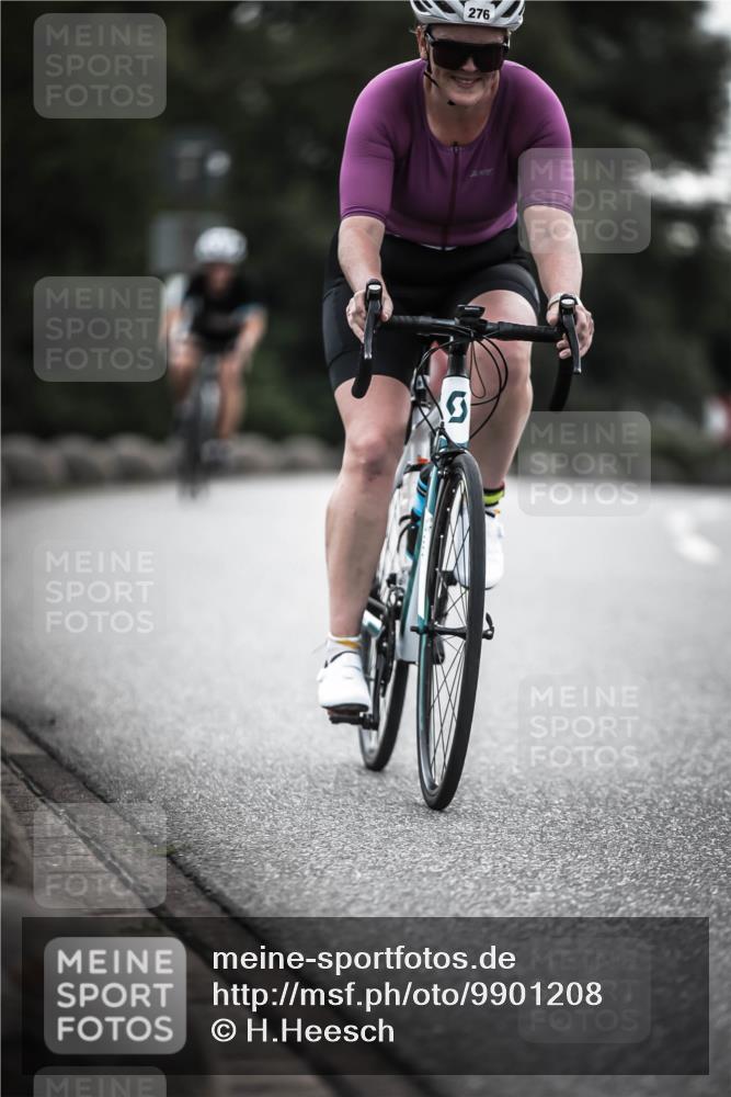 21.06.2026 - 29. Vierlanden-Triathlon H.Heesch http://msf.ph/oto/9901208 21.06.2026 09:30:04 Radfahren 38, 59, 82, 100, 109, 163, 174, 232, 276 meine-sportfotos.de