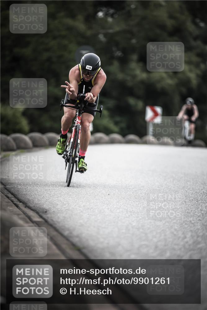 21.06.2026 - 29. Vierlanden-Triathlon H.Heesch http://msf.ph/oto/9901261 21.06.2026 09:30:18 Radfahren 80, 118, 119, 133, 246 meine-sportfotos.de