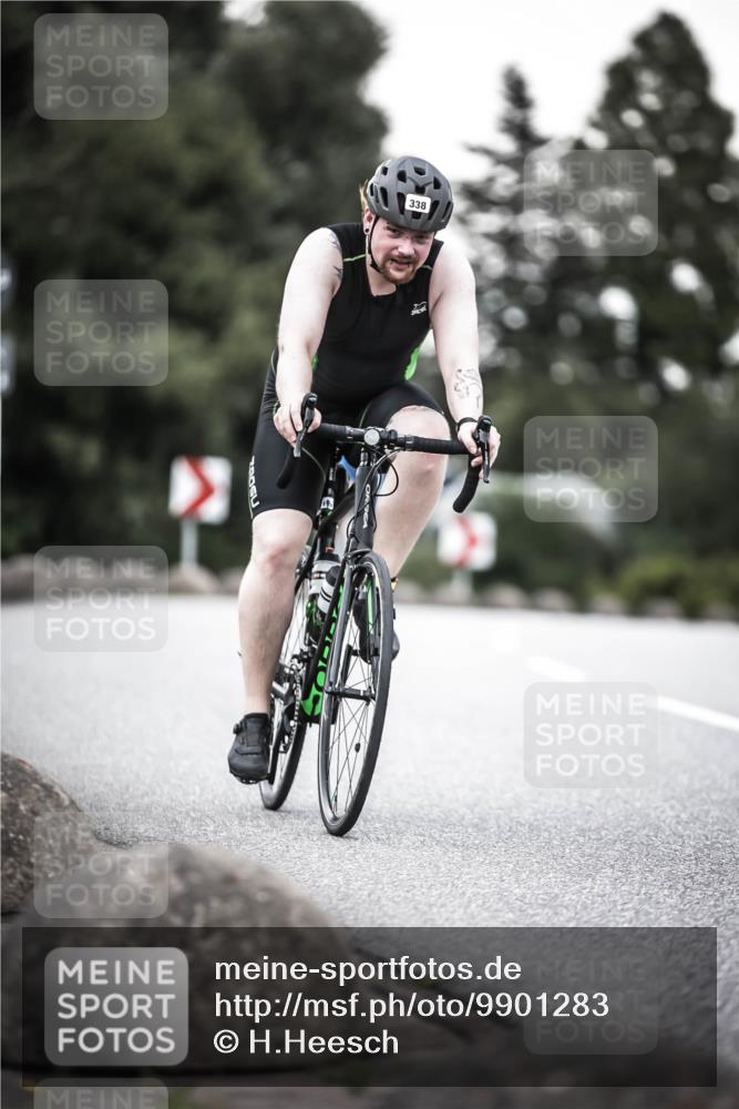 21.06.2026 - 29. Vierlanden-Triathlon H.Heesch http://msf.ph/oto/9901283 21.06.2026 10:11:25 Radfahren 139, 296, 338 meine-sportfotos.de