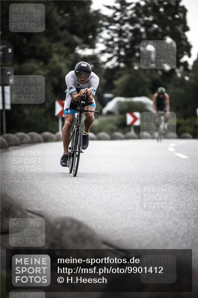 21.06.2026 - 29. Vierlanden-Triathlon H.Heesch http://msf.ph/oto/9901412 21.06.2026 09:32:05 Radfahren 50, 126, 131, 175, 205, 220, 275 meine-sportfotos.de