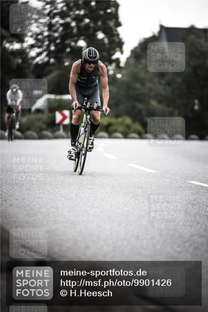21.06.2026 - 29. Vierlanden-Triathlon H.Heesch http://msf.ph/oto/9901426 21.06.2026 09:32:09 Radfahren 48, 131, 175, 205, 220, 275 meine-sportfotos.de
