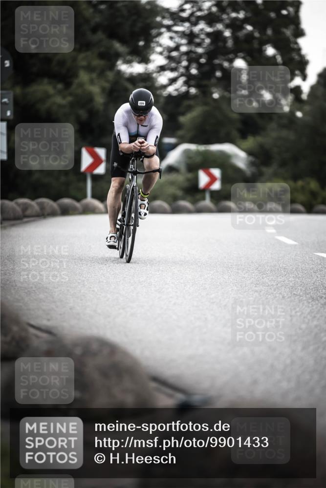 21.06.2026 - 29. Vierlanden-Triathlon H.Heesch http://msf.ph/oto/9901433 21.06.2026 09:32:11 Radfahren 48, 131, 205, 220, 275 meine-sportfotos.de