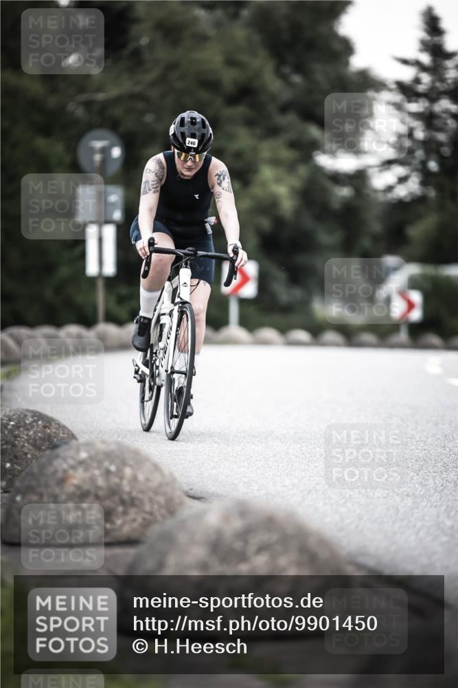 21.06.2026 - 29. Vierlanden-Triathlon H.Heesch http://msf.ph/oto/9901450 21.06.2026 10:11:50 Radfahren 47, 161, 246, 414 meine-sportfotos.de