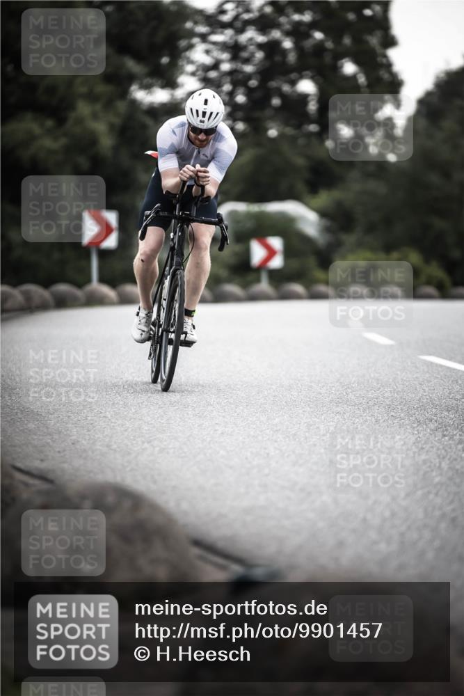 21.06.2026 - 29. Vierlanden-Triathlon H.Heesch http://msf.ph/oto/9901457 21.06.2026 09:33:15 Radfahren 68 meine-sportfotos.de