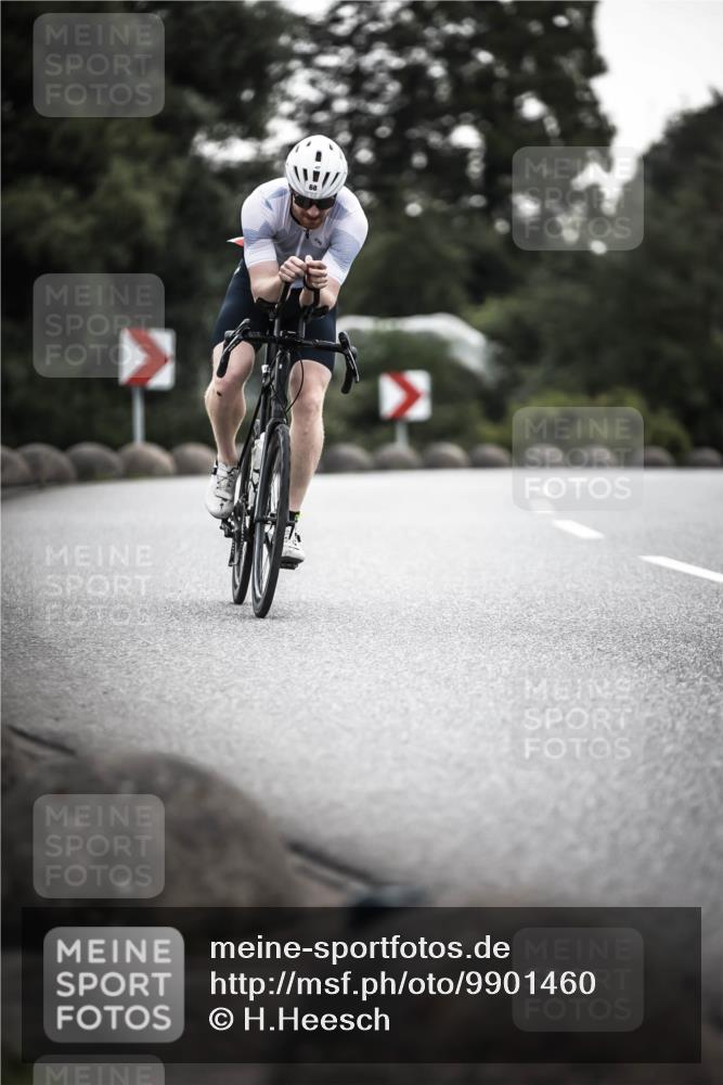 21.06.2026 - 29. Vierlanden-Triathlon H.Heesch http://msf.ph/oto/9901460 21.06.2026 09:33:15 Radfahren 68 meine-sportfotos.de