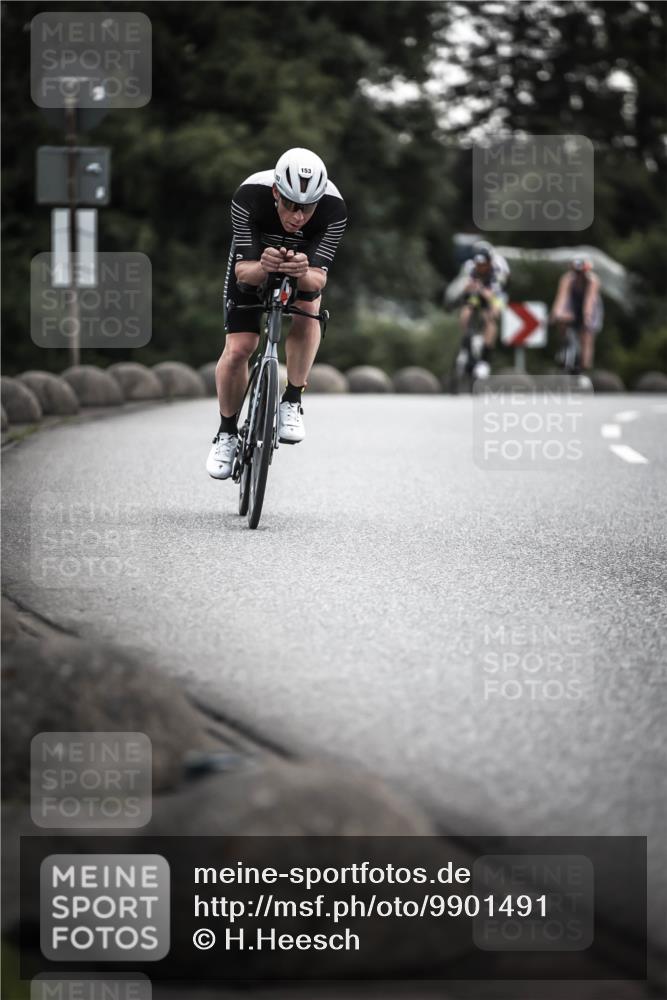 21.06.2026 - 29. Vierlanden-Triathlon H.Heesch http://msf.ph/oto/9901491 21.06.2026 09:34:02 Radfahren 39, 44, 47, 70, 153 meine-sportfotos.de